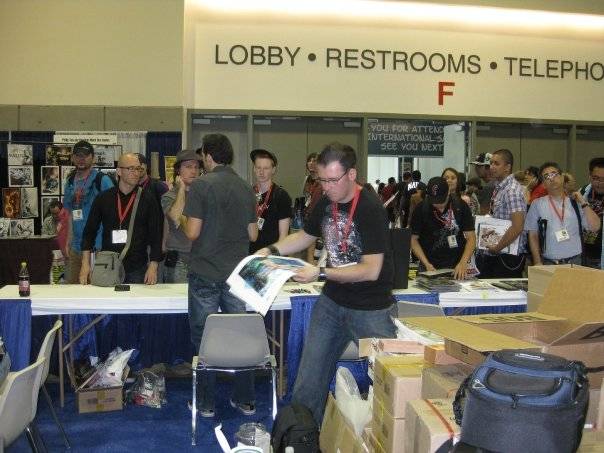 King of Artist Alley, J. Scott Campbell, aka Frank Sinatra.