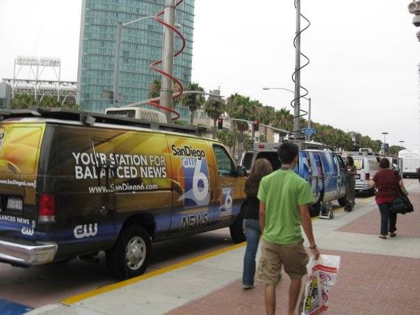 Camera crews covering the madness known as Comic Con.