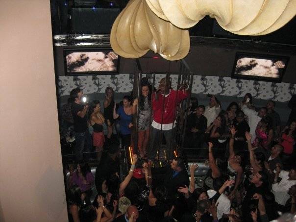 Cage match! Tyrese vs. the crowd.