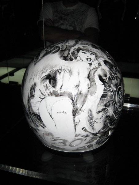 Jim's helmet, back view. Sweet.