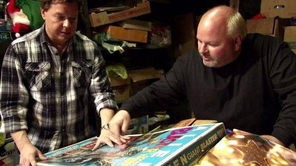 Toy Hunters Wayne