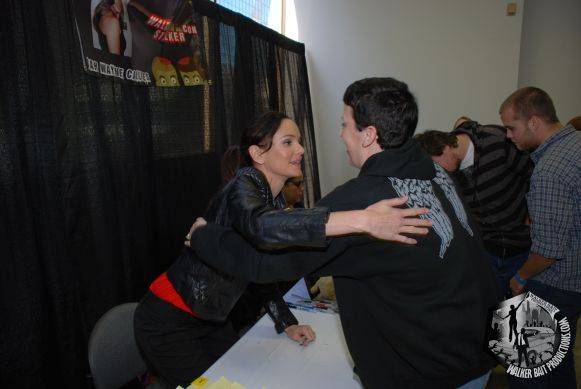 WBP068_Sarah_Wayne_Callies_SuperKerri