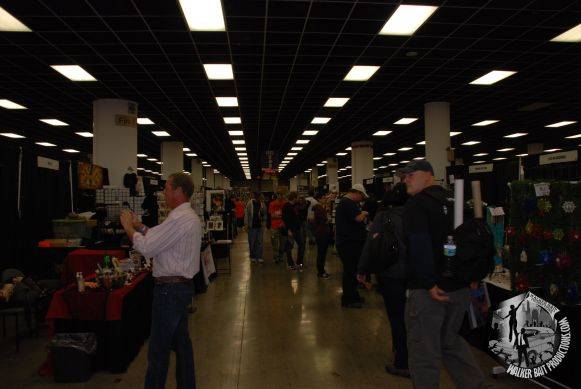 WBP073_Walker_Stalker_Con_Floor2