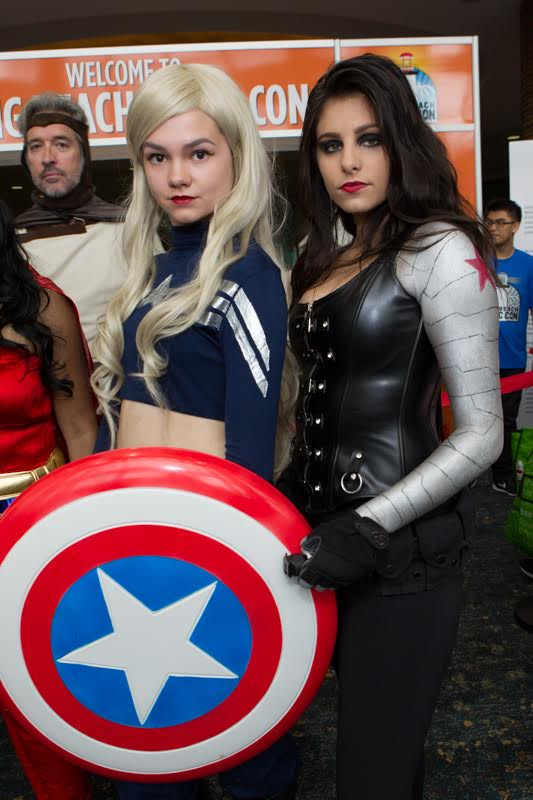 Captain American and Winter Soldier girls