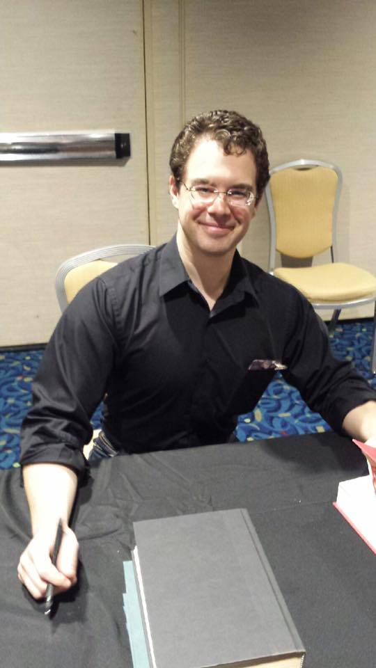 Christopher Paolini pauses for a pic during his (only!) book signing of the weekend.